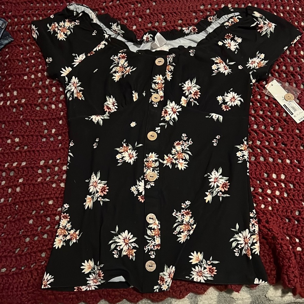 Cute floral shirt
